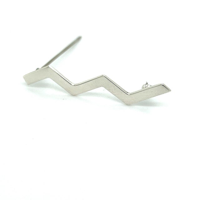 1990s Tiffany & Co Estate Zigzag Wave Brooch Pin Sterling Silver By Paloma Picasso For Sale - Image 10 of 10