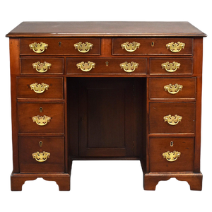 18th Century English George III Mahogany Kneehole Desk, 1790