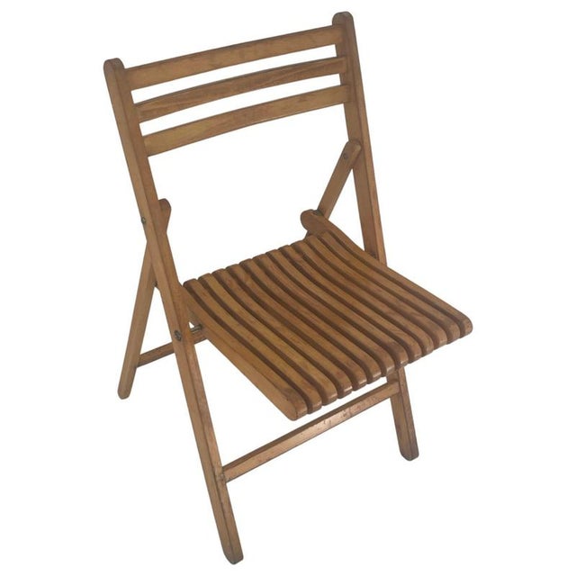 Vintage Folding Chair with Curved Seat in Light Oak For Sale - Image 5 of 11