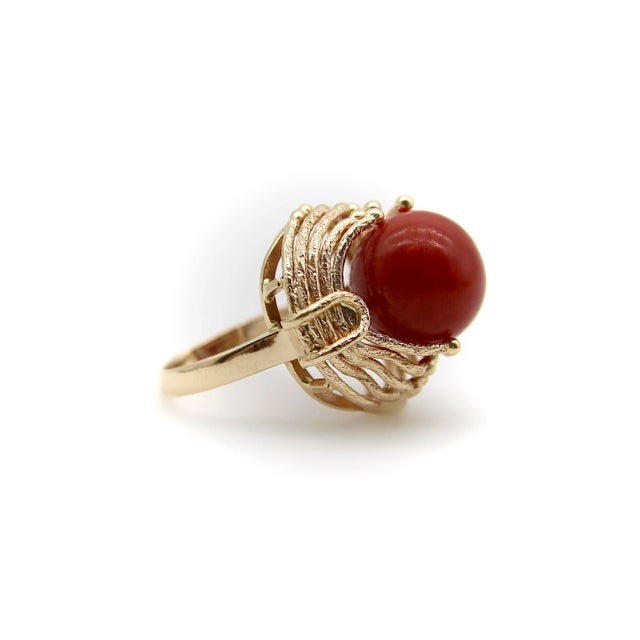 Vintage 14k Gold Freeform Sardinian Coral Sphere Ring Size 5 For Sale In Los Angeles - Image 6 of 9