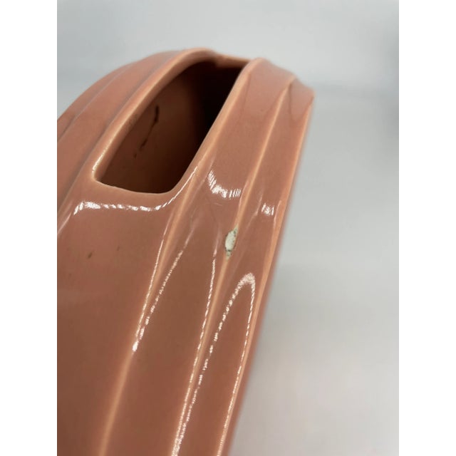 Ceramic Mid-Century Ceramic Haeger Circular Pink Vase For Sale - Image 7 of 11