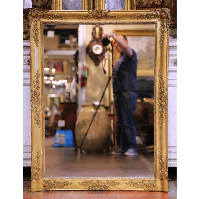 Mid 19th Century 19th Century French Rococo Giltwood Mantel Mirror With Heart Motifs For Sale - Image 5 of 10