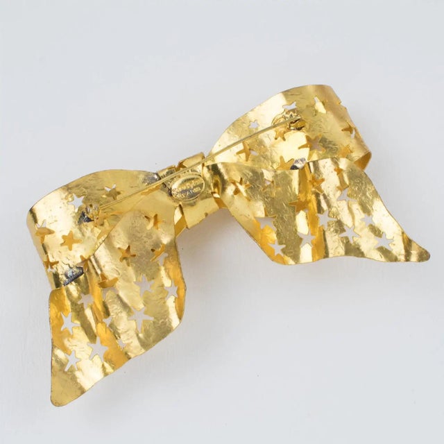 1990s Sonia Rykiel Paris Giant Gilded Bow Brooch For Sale - Image 5 of 8