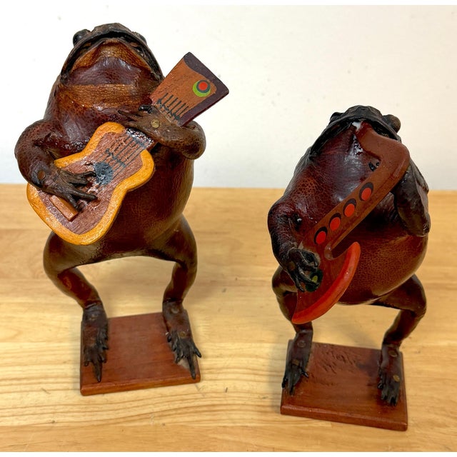 Mid-20th C. Mexican Hand-Carved Seven-Piece Frog Orchestra, with Carlos Campos For Sale - Image 14 of 18