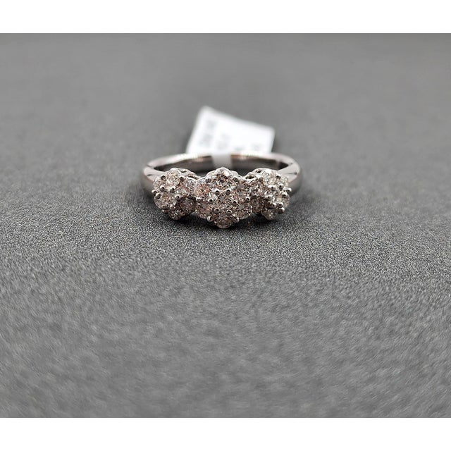 0.97 Ct Diamond Ring Size 6.5 For Sale - Image 9 of 10