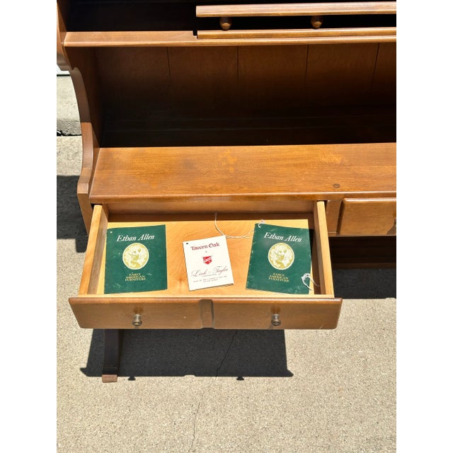 Baumritter Vintage 1960s Ethan Allen by Baumritter Solid Maple Hutch – Early American Collection For Sale - Image 4 of 5