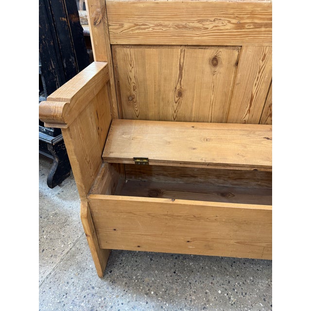 1920s 1920's English Pine Bench For Sale - Image 5 of 11