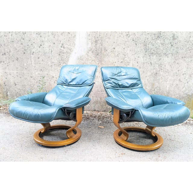 Stressless Leather Armchairs by Ekornes, Norway, 1980, Set of 2 For Sale - Image 6 of 14