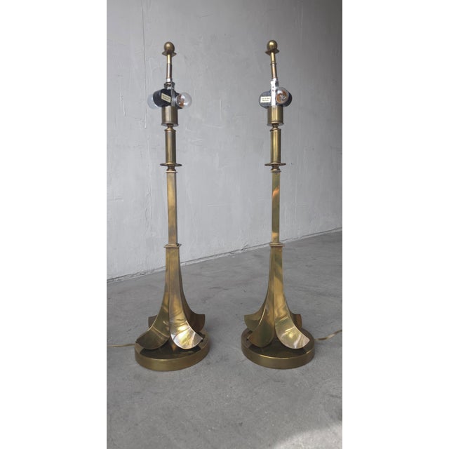 Hart Associates Mid Century Aged Brass Table Lamps by Hart Associates - A Pair For Sale - Image 4 of 10