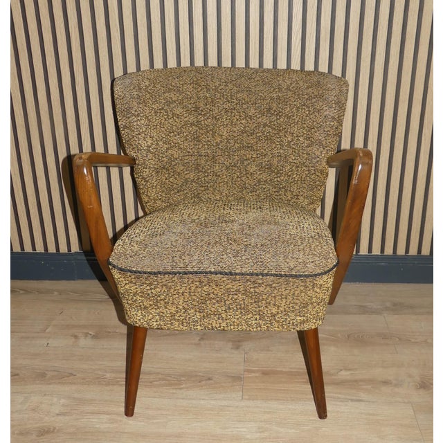BEAUTIFUL armchair, typical 50s cocktail furniture in a particularly elegant, delicate design! Beautiful design and...