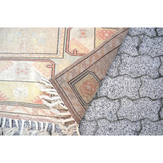 Vintage Anatolian Oushak Turkish Rug For Sale - Image 4 of 11