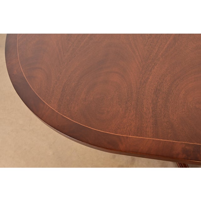 Henkel Harris Georgian Banded Mahogany Double Pedestal Extension Dining Table, Newly Refinished For Sale - Image 10 of 14