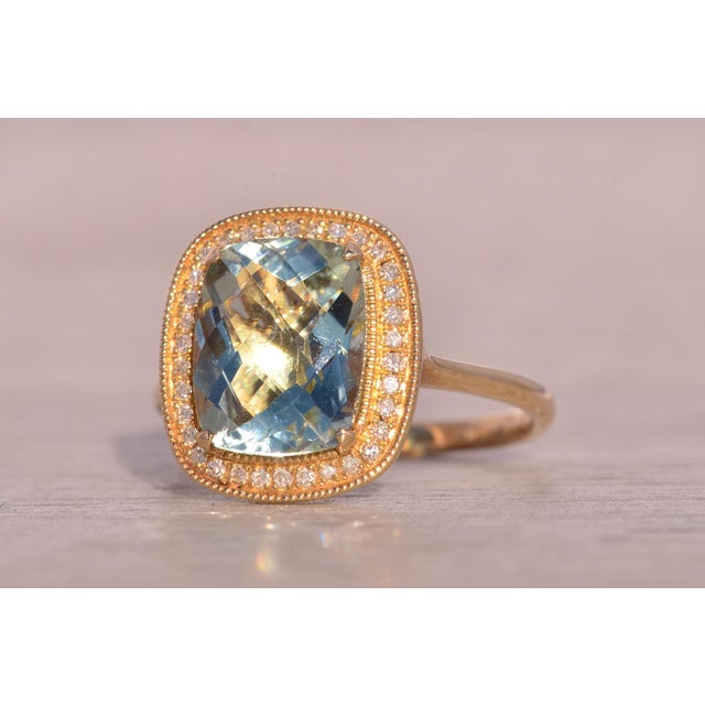 1990s Praisiolite and Natural Diamond Halo Ring in Yellow Gold For Sale - Image 5 of 11