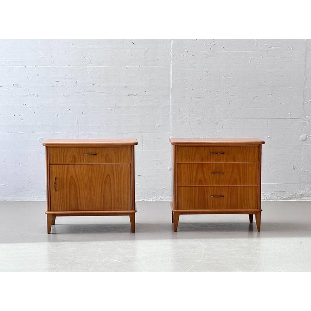 Mid-Century Modern Nightstands in Cherry Wood, 1960s, Set of 2 For Sale - Image 16 of 16