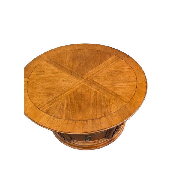 Vintage Ethan Allen Tuscan Knotty Pine Drum End Table Side Cabinet Lion Head Pull For Sale - Image 16 of 18