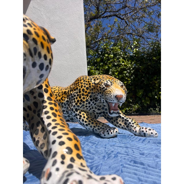 Mid 20th Century Monumental Vintage Italian Ceramic Leopards - Set of 2 For Sale - Image 4 of 12