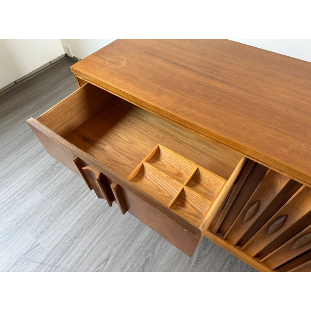 Thomasville Brutalist Walnut Lowboy Dresser For Sale In Los Angeles - Image 6 of 8
