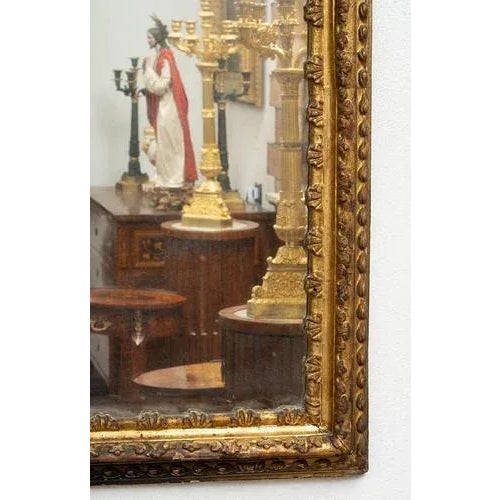 Neapolitan Louis XVI Mirror in Gilt and Carved Wood, 18th Century For Sale - Image 3 of 4