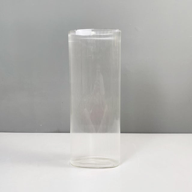 Modern Italian Glass Vase with Oval Shape by Roberto Faccioli, 1990s For Sale - Image 3 of 9