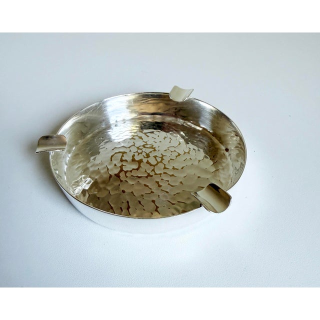 French Christofle Hammered Silver Plate Ashtray, Late 20th Century For Sale - Image 3 of 9
