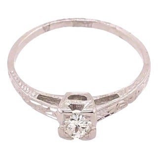 18 Karat White Gold Engagement Ring or Bridal Ring 0.25 Total Diamond Weight For Sale