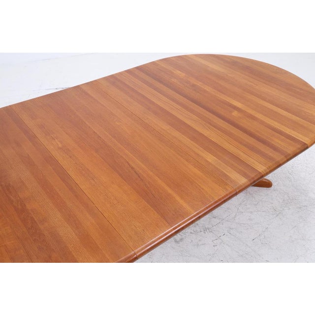 Vintage Danish Extendable Oak Dining Table by Niels O. Møller, 1960s For Sale - Image 9 of 17