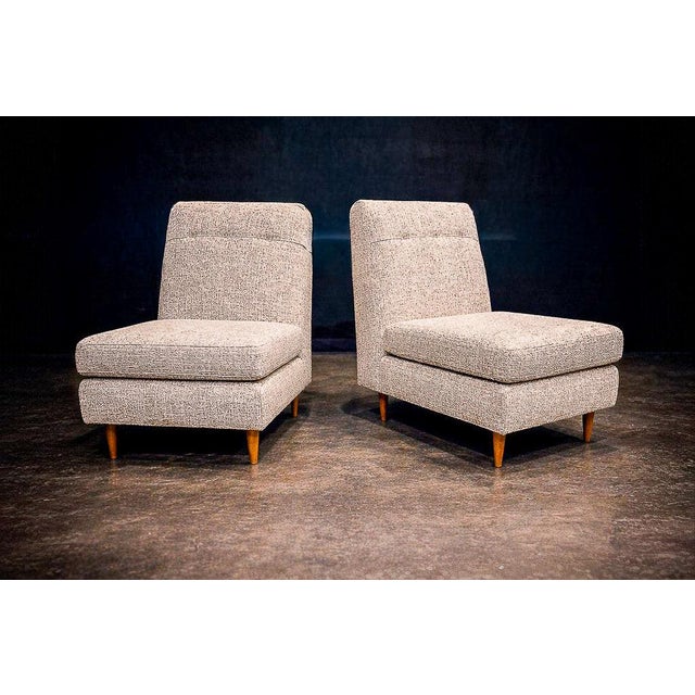 Wood Pair of "L" Armchairs in Hardwood & Fabric, Joaquim Tenreiro, 1958 - Lot 28A For Sale - Image 7 of 11