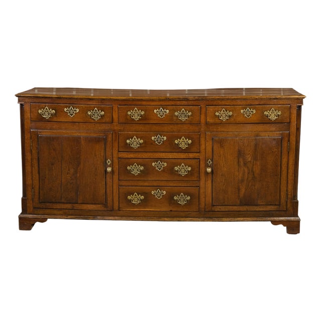 English 1820s Georgian Period Oak Dresser Base with Doric Semi Columns For Sale