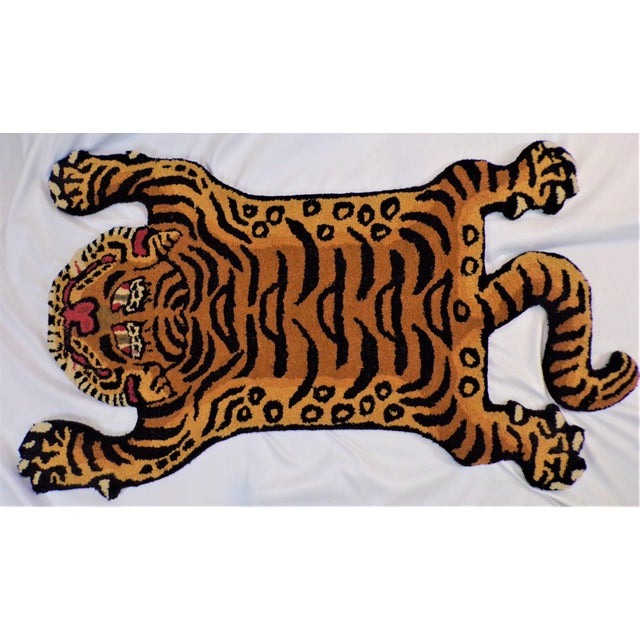 1990s Vintage Tibetan Tiger Hunting Shape Persian Rug For Sale - Image 5 of 7