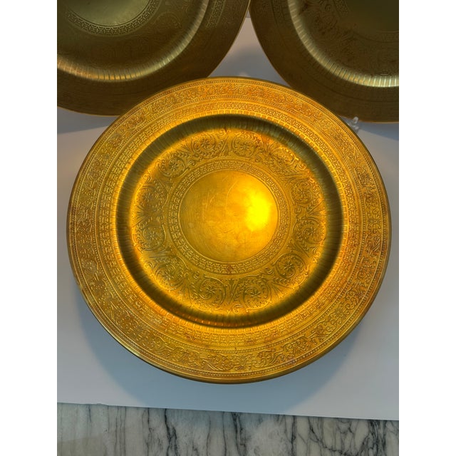 Late 20th Century Late 20th Century Bernardaud Limoges Villiers Fine-Gold Encrusted Service Plates - Set of 18 For Sale - Image 5 of 8