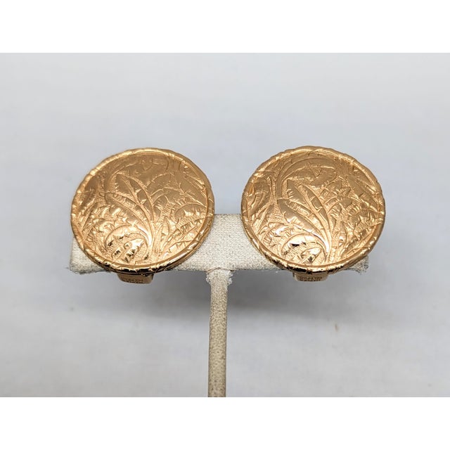 Napier Vintage 1960s Signed Napier Goldtone Round Domed Foliate Clip Earrings-2 Pieces For Sale - Image 4 of 7