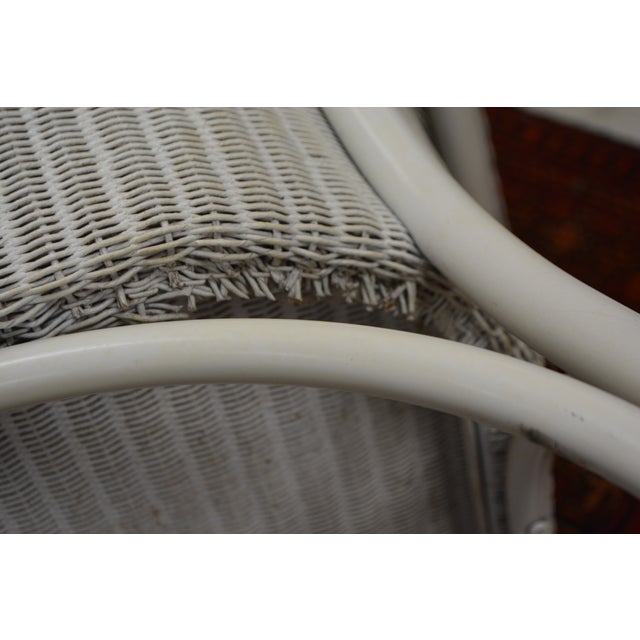 1970s Lloyd Loom Single White Wicker & Aluminum Arm Chair Porch Patio For Sale - Image 13 of 13