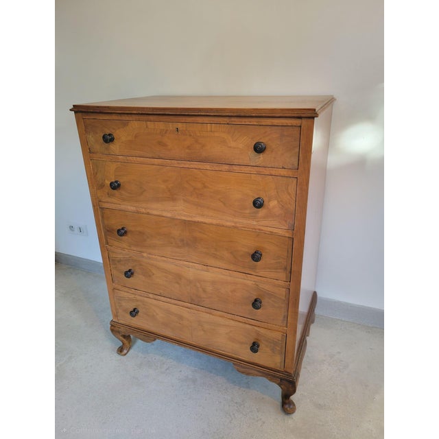 English Queen Anne Chest of 5 Drawers, 1890s For Sale - Image 13 of 13