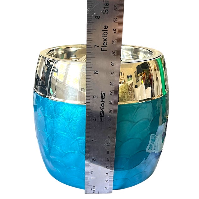 Vintage Aluminum Chrome and Turquoise Guilloché Effect and Ice Bucket / Wine Chiller With Lid – 1970s Modern Italian Barware For Sale In Jacksonville, FL - Image 6 of 7