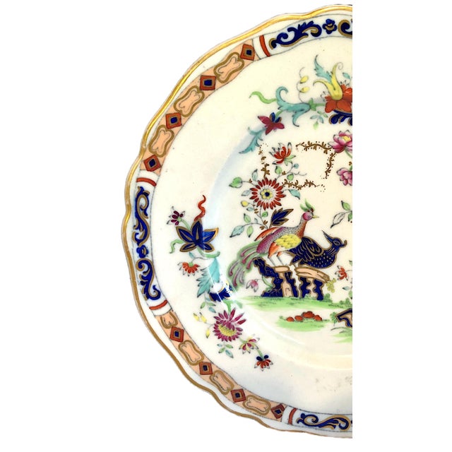 Pair of Early 19th-Century English Ironstone Plates in the Chinese Export Style For Sale - Image 4 of 8