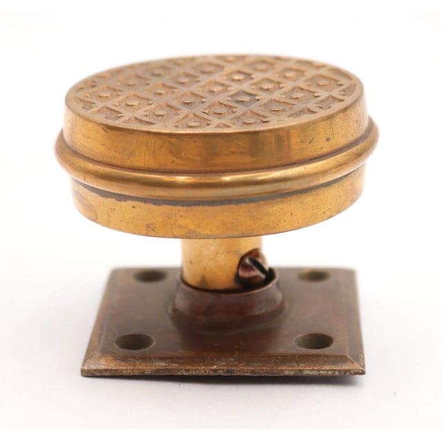 Victorian Victorian Field Pattern Brass Dummy Door Knob For Sale - Image 3 of 4