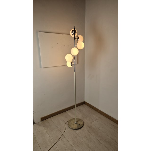 Torcion Model Floor Lamp in White, Chrome, White Glass and Marble Base from Stilnovo, 1950s For Sale - Image 12 of 14