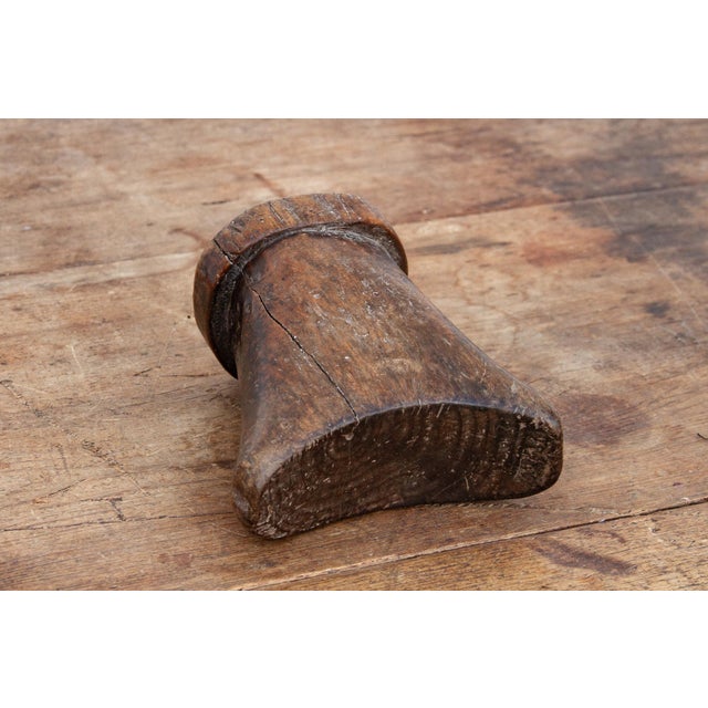 19th Century Charming Hand-Carved Sidama Headrest For Sale - Image 5 of 7