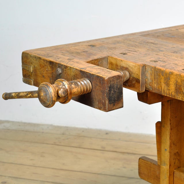 1920s Vintage Oak Carpenters Workbench, 1920 For Sale - Image 5 of 13