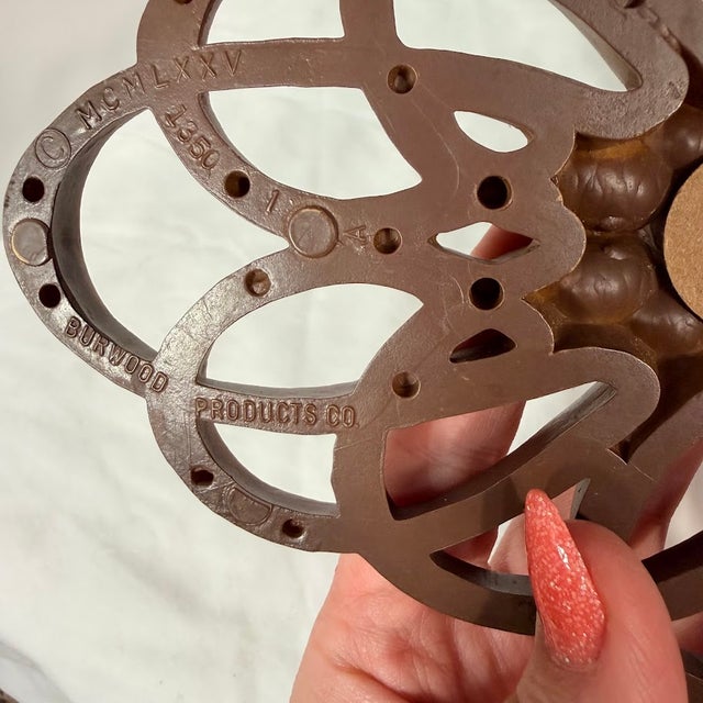 1970s Vintage 1975 Burwood Products Co Wall Plaques Set 2 Country Scenes Brown Retro For Sale - Image 5 of 10