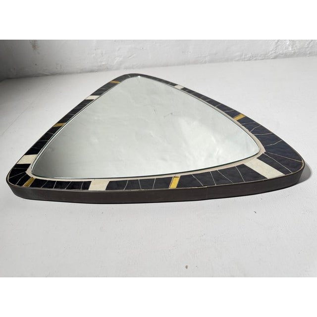 Mid-Century Modern Asymmetrical Mosaic and Brass Free-Form Mirror from Muller, 1950s For Sale - Image 6 of 18