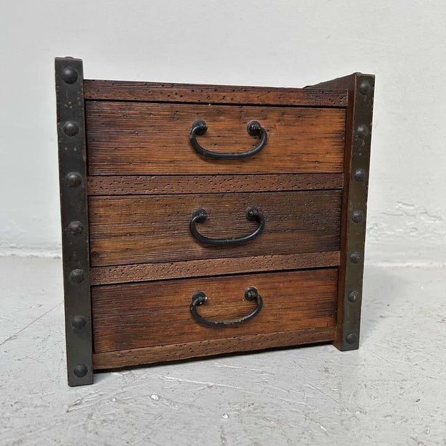 Small Japanese Shōwa Jewelry Drawer Cabinet, 1970s For Sale - Image 4 of 12