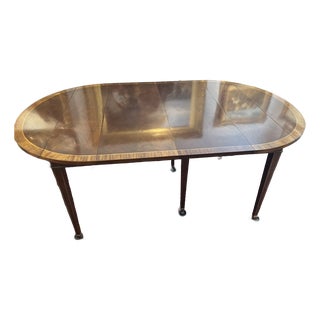 Baker Furniture Sheraton Extendable Drop Leaf Dining Table For Sale