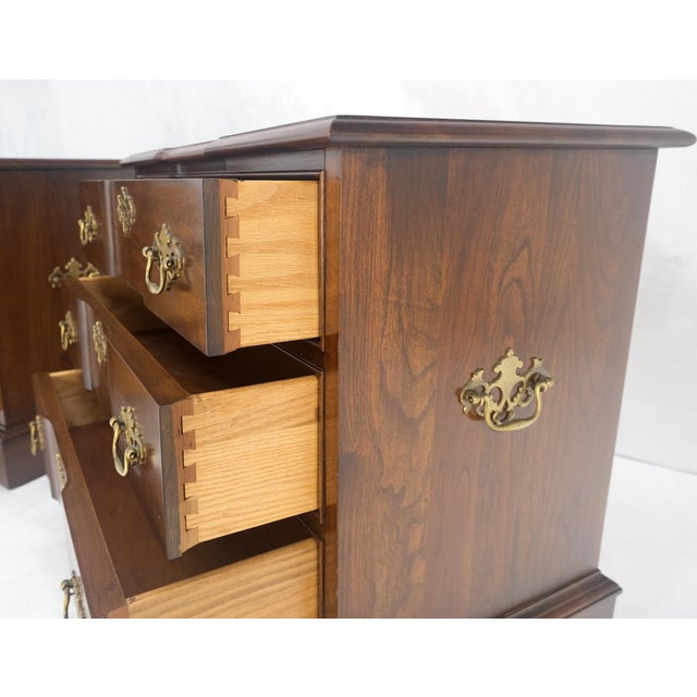 Pair of Solid Cherry 3 Drawers Block Front Nightstands End Tables Stands MIINT For Sale - Image 9 of 18