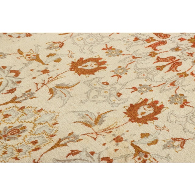 1950s Oversized Vintage Kashan Persian Rug in Beige With Floral Patterns - Rug & Kilim For Sale - Image 5 of 7