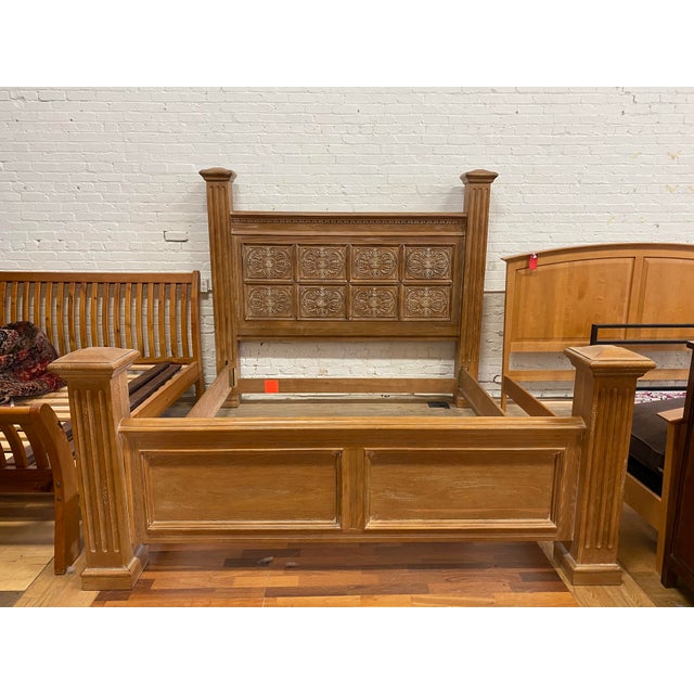 California King Size Drexel Heritage Bel Aire Collection Pine White