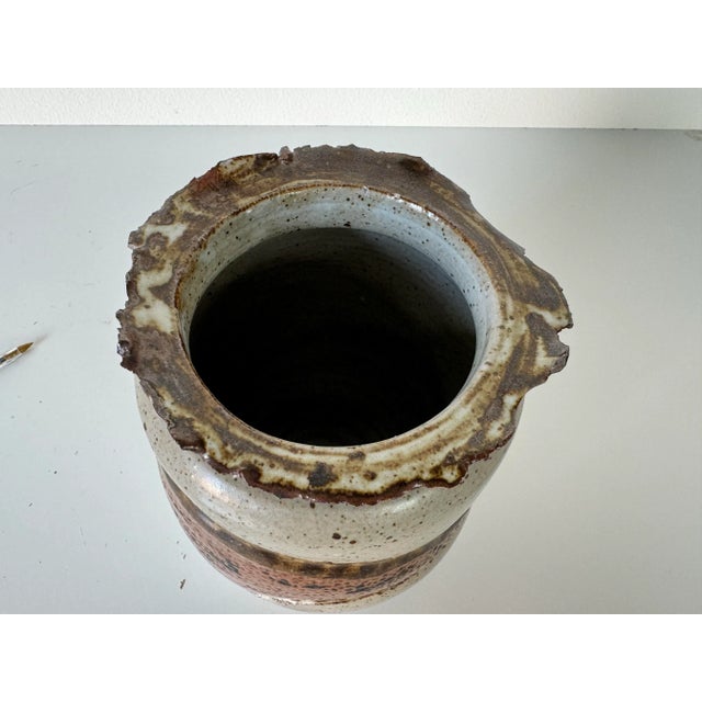 1980s Mid-Century Organic Brutalist Art Studio Pottery Vase For Sale - Image 5 of 12