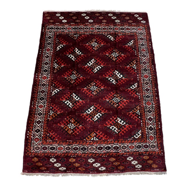 High-Quality Hand-Knotted Turkmen Yomut Wool Area Rug - 4'6" X 6'1" For Sale