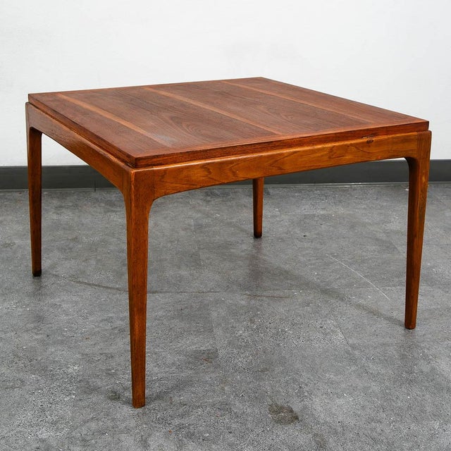 Classic and clean Lane walnut square end table. Signed beneath.