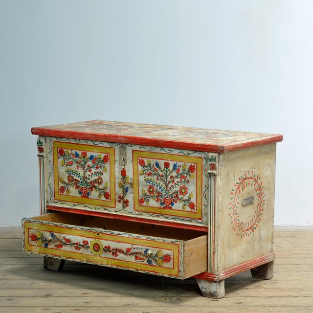 Folk Art Bridal Chest, 1950 For Sale - Image 4 of 13